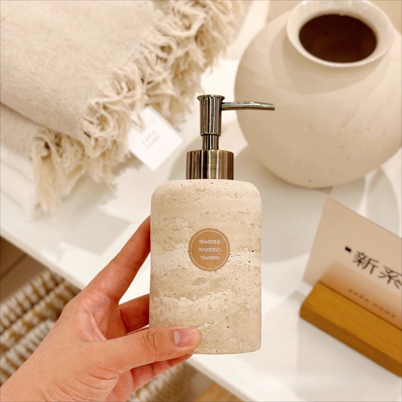 Lotionspender aus Naturstein,  – Luxury Natural Skincare Bewertung und Preis