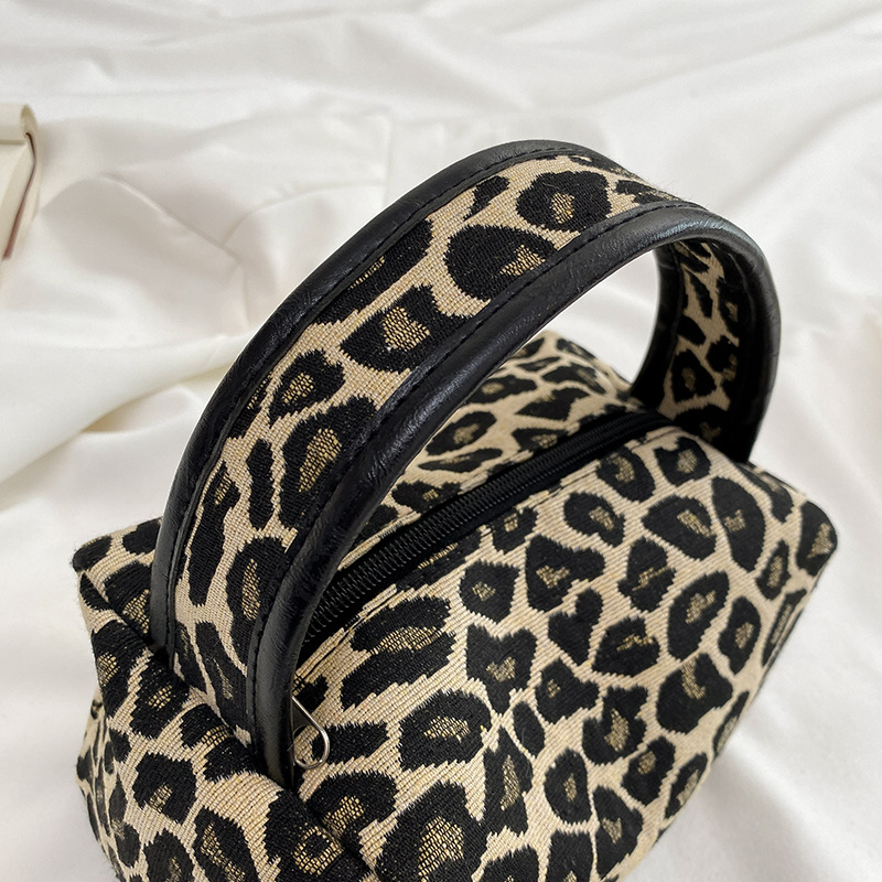 Leoparden-Make-up-Tasche, luxu – Luxury Skin Care Bewertung und Preis